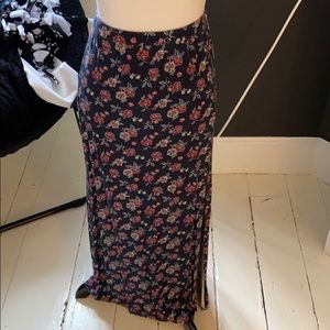 Hollister midi with slit skirt